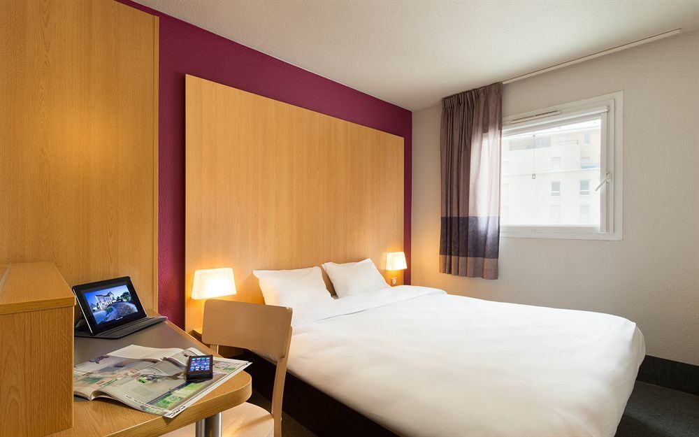 B&B Hotel Cherbourg Экстерьер фото